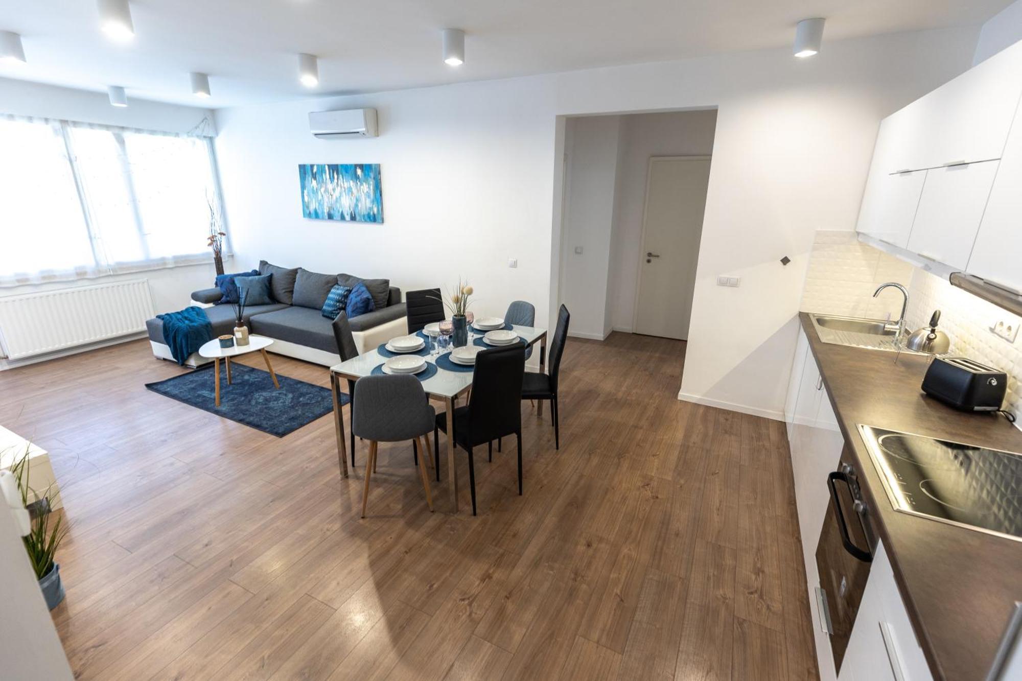 Gems Of - Sapphire Apartman *