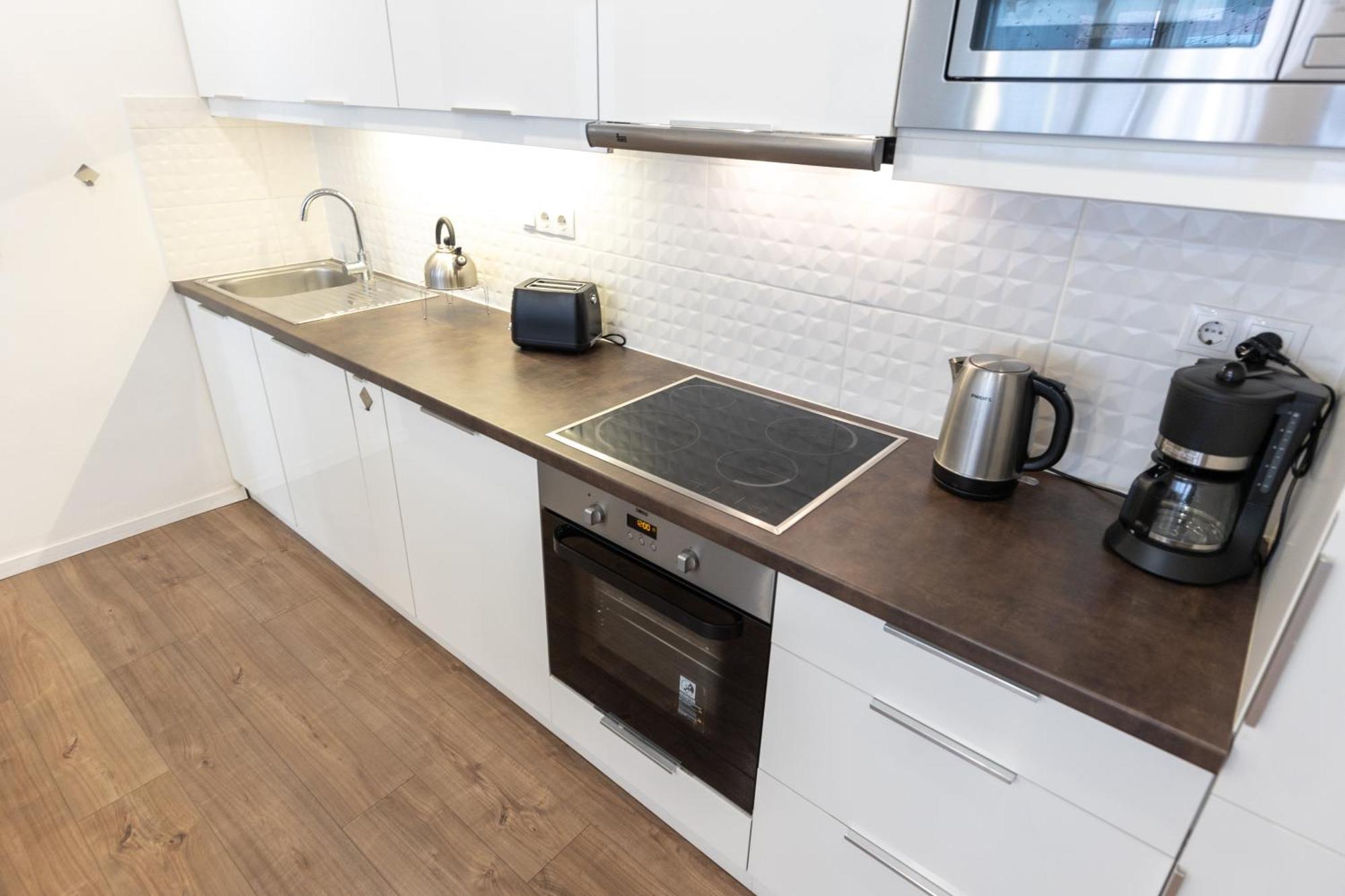Gems Of - Sapphire Apartman